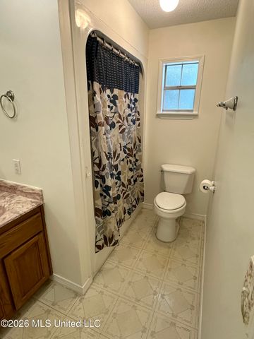 2829 Dolphin Drive, Gautier, MS 39553