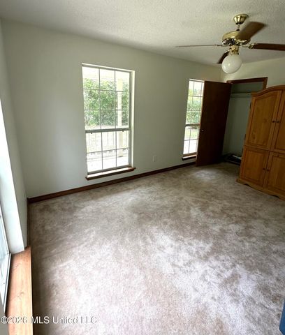2829 Dolphin Drive, Gautier, MS 39553