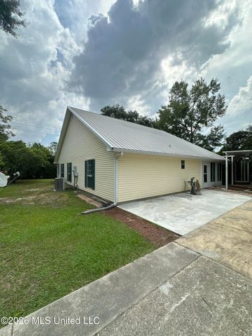 2829 Dolphin Drive, Gautier, MS 39553