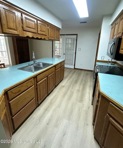 2829 Dolphin Drive, Gautier, MS 39553