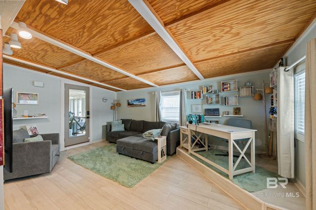 5674 Armadillo Avenue, Orange Beach, AL 36561