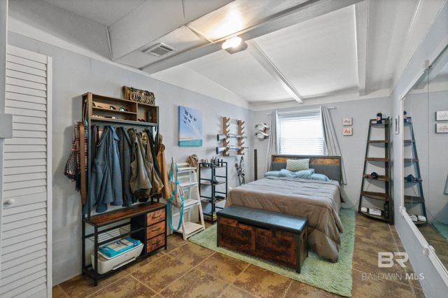 5674 Armadillo Avenue, Orange Beach, AL 36561