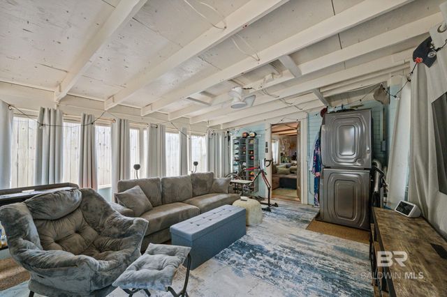 5674 Armadillo Avenue, Orange Beach, AL 36561