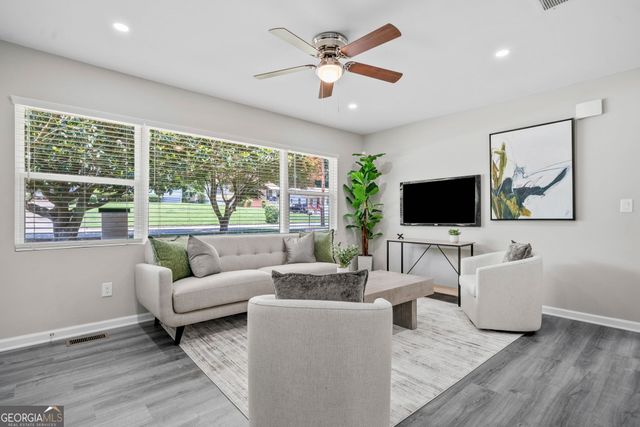 732 Quaker Street SW, Atlanta, GA 30315