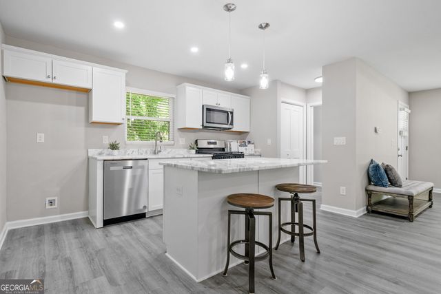 732 Quaker Street SW, Atlanta, GA 30315