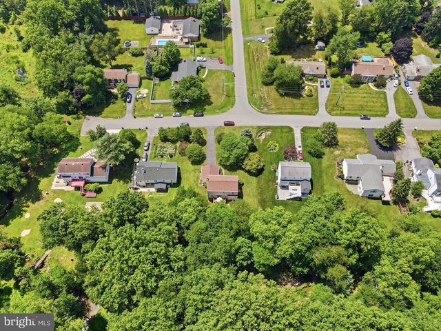 15005 TIMBERLAKE DR, Silver Spring, MD 20905