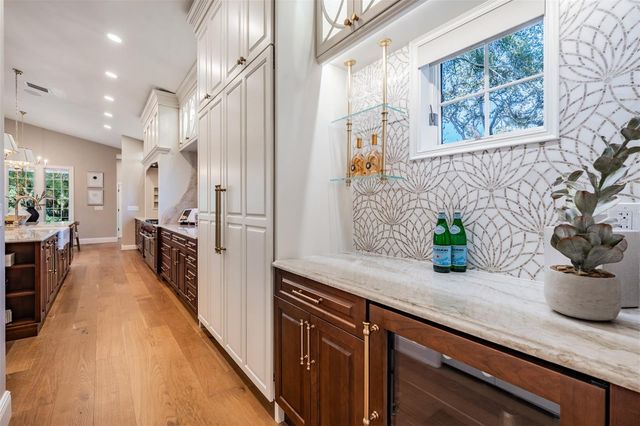 2870 COBBLESTONE DRIVE, Palm Harbor, FL 34684