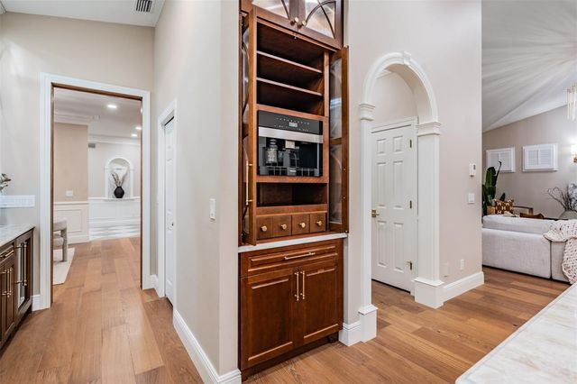 2870 COBBLESTONE DRIVE, Palm Harbor, FL 34684