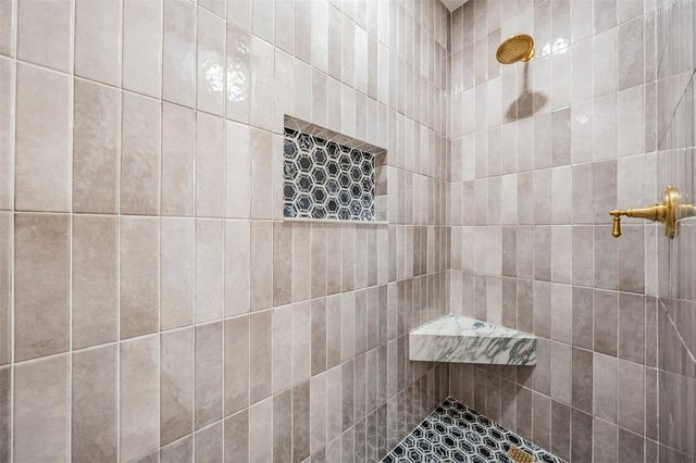 2870 COBBLESTONE DRIVE, Palm Harbor, FL 34684