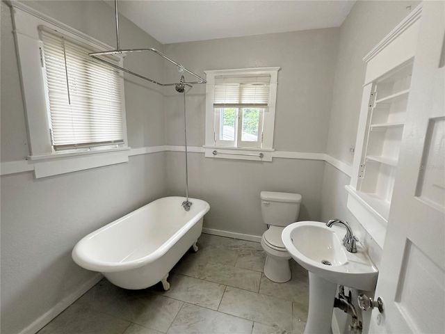 805 S PARK AVENUE, Sanford, FL 32771