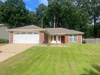 718 Cara Jane Drive, Redfield, AR 72132
