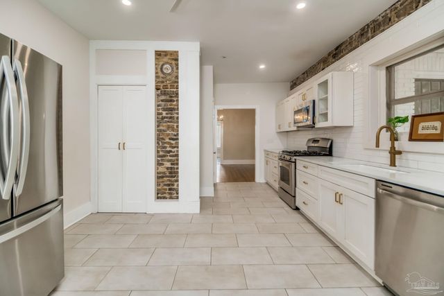 1703 E Jackson St, Pensacola, FL 32501