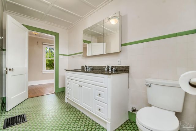 1703 E Jackson St, Pensacola, FL 32501