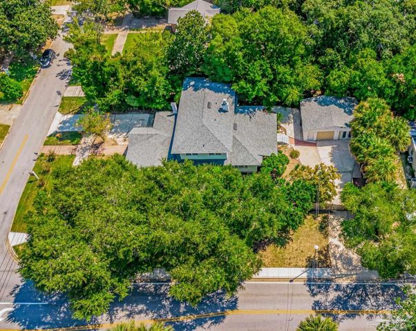 1703 E Jackson St, Pensacola, FL 32501