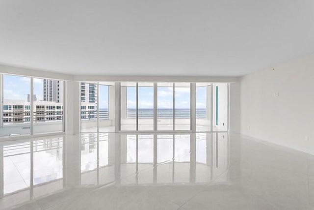 1700 S Ocean 15c, Lauderdale By The Sea, FL 33062