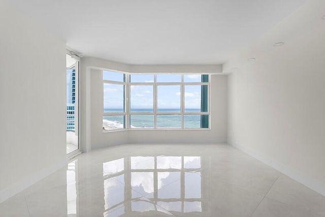 1700 S Ocean 15c, Lauderdale By The Sea, FL 33062
