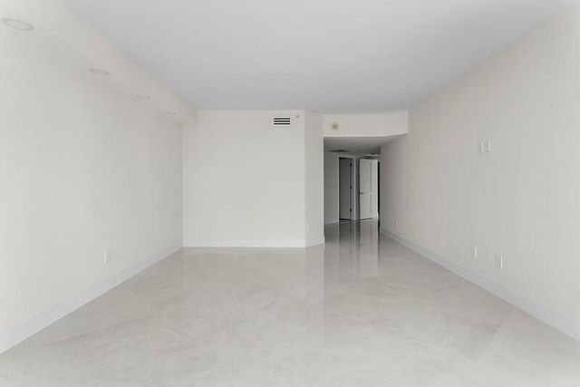 1700 S Ocean 15c, Lauderdale By The Sea, FL 33062