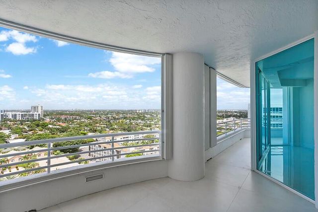 1700 S Ocean 15c, Lauderdale By The Sea, FL 33062