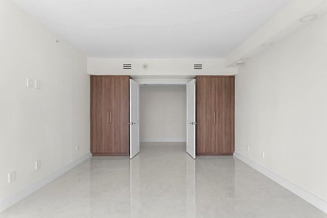 1700 S Ocean 15c, Lauderdale By The Sea, FL 33062
