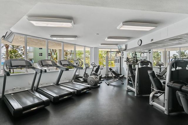 1700 S Ocean 15c, Lauderdale By The Sea, FL 33062