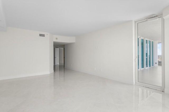 1700 S Ocean 15c, Lauderdale By The Sea, FL 33062