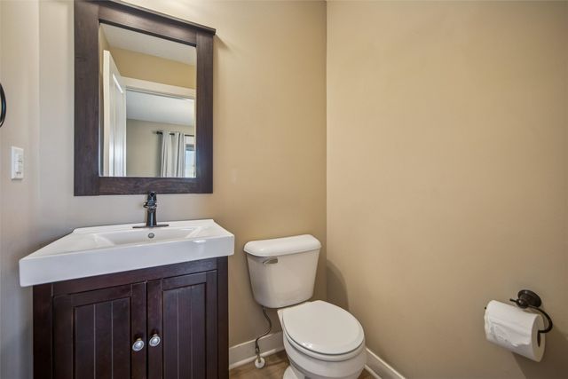 1011 NW Abbie Drive, Ankeny, IA 50023