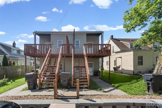 217 S 16th Street, Belleville, IL 62220