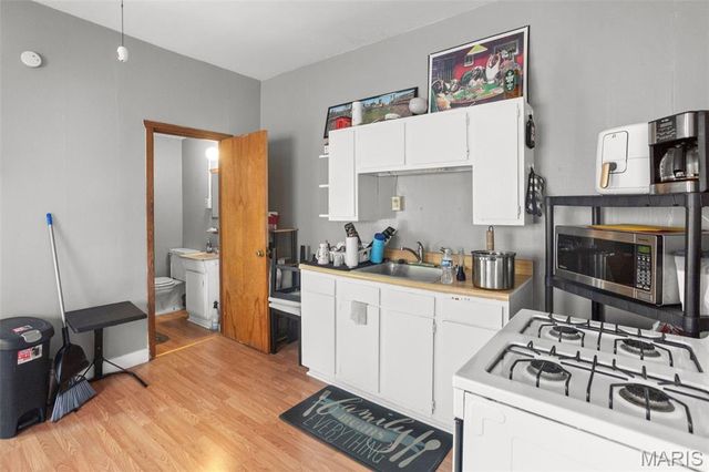 217 S 16th Street, Belleville, IL 62220