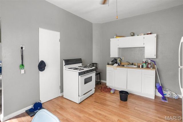 217 S 16th Street, Belleville, IL 62220