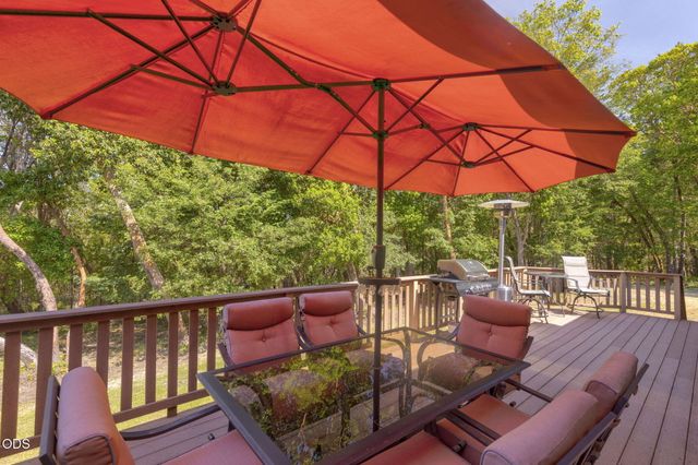 343 High Ridge Terrace, Grants Pass, OR 97526
