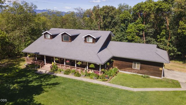 343 High Ridge Terrace, Grants Pass, OR 97526