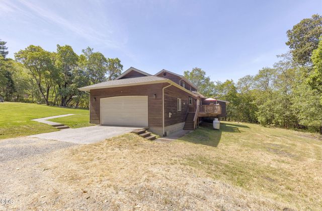 343 High Ridge Terrace, Grants Pass, OR 97526