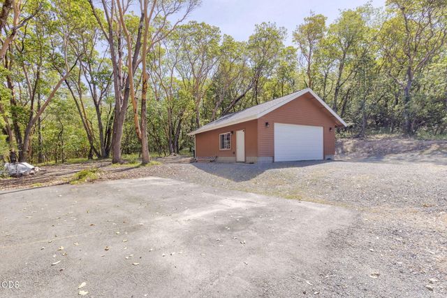 343 High Ridge Terrace, Grants Pass, OR 97526