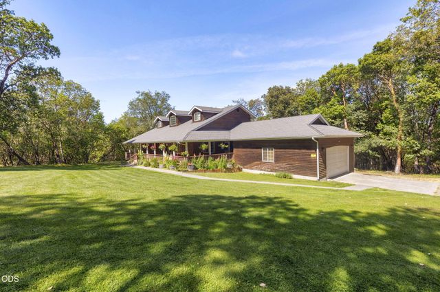 343 High Ridge Terrace, Grants Pass, OR 97526