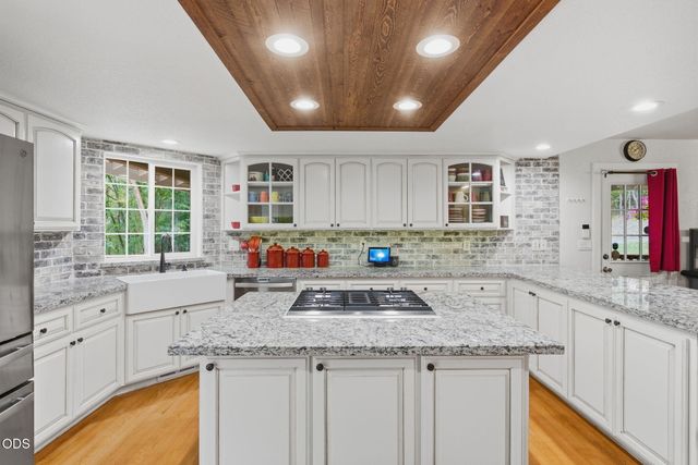 343 High Ridge Terrace, Grants Pass, OR 97526