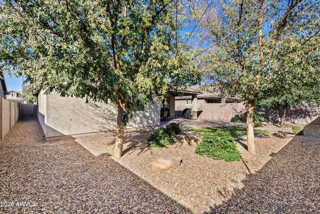 20423 E ARROWHEAD Trail, Queen Creek, AZ 85142