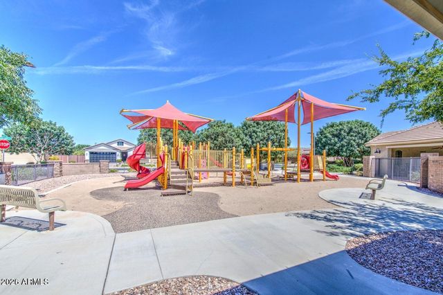 20423 E ARROWHEAD Trail, Queen Creek, AZ 85142