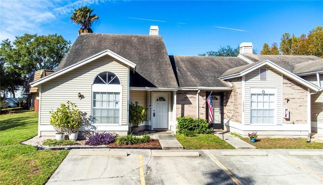 12718 WOOD TRAIL BOULEVARD, Tampa, FL 33625