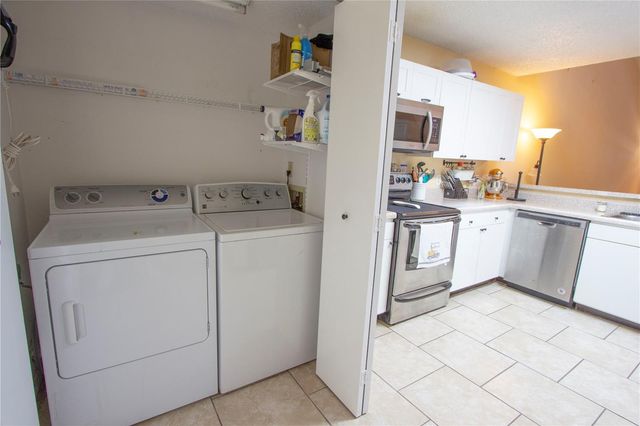 12718 WOOD TRAIL BOULEVARD, Tampa, FL 33625