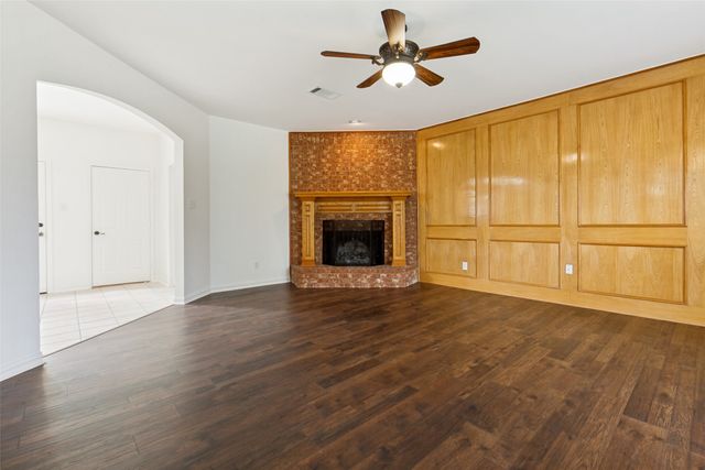 304 Elizabeth Trail, Murphy, TX 75094