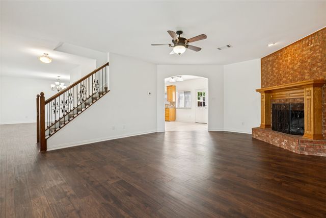 304 Elizabeth Trail, Murphy, TX 75094