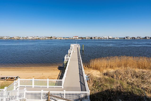 200 Portland Road E20, Highlands, NJ 07732