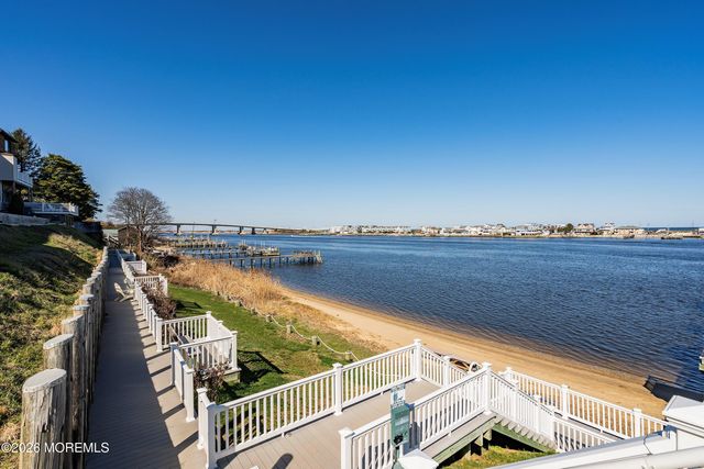 200 Portland Road E20, Highlands, NJ 07732