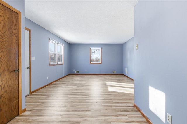 3575 Vermillion Street, Hastings, MN 55033