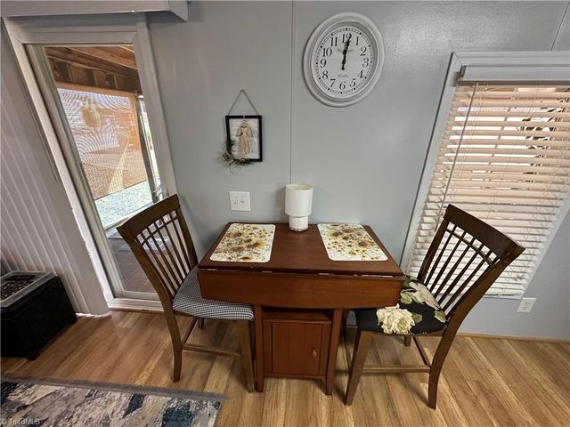 134 Cardinal Avenue, New London, NC 28127