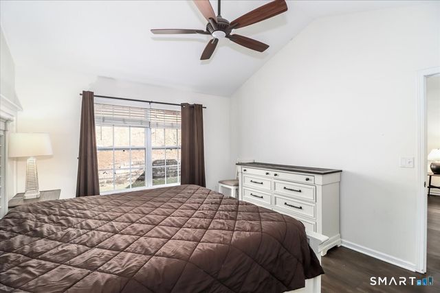 87 Haley Lane 87, Newtown, CT 06482