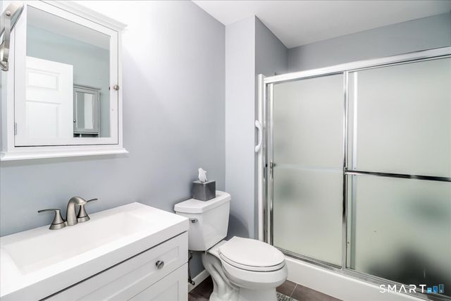 87 Haley Lane 87, Newtown, CT 06482