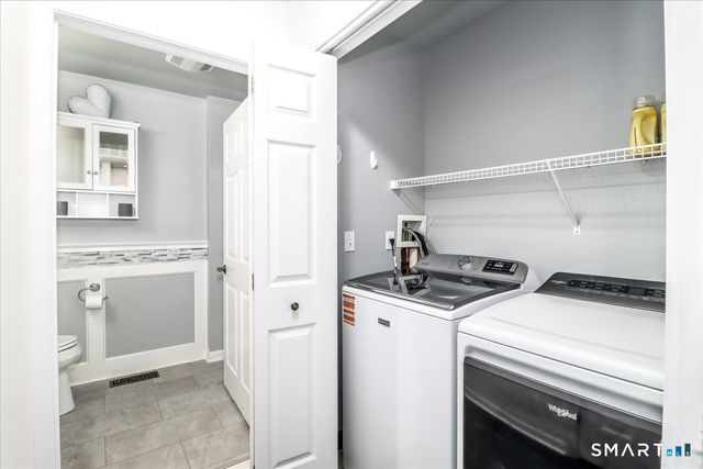 87 Haley Lane 87, Newtown, CT 06482