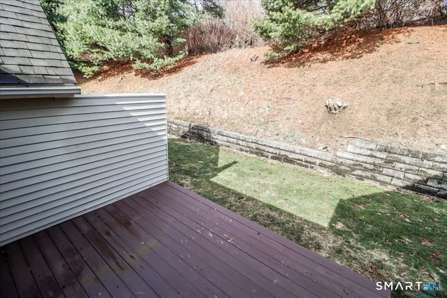 87 Haley Lane 87, Newtown, CT 06482