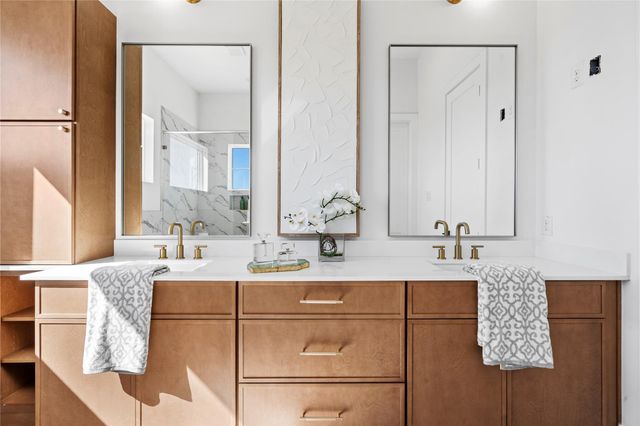 1602 Janak Garden Lane, Houston, TX 77055